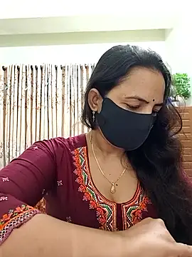 Payel-Sen online show from November 2025 06:43:01 PM