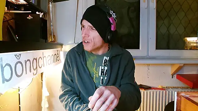 BongChannel online show from January 2025 01:10:02 AM