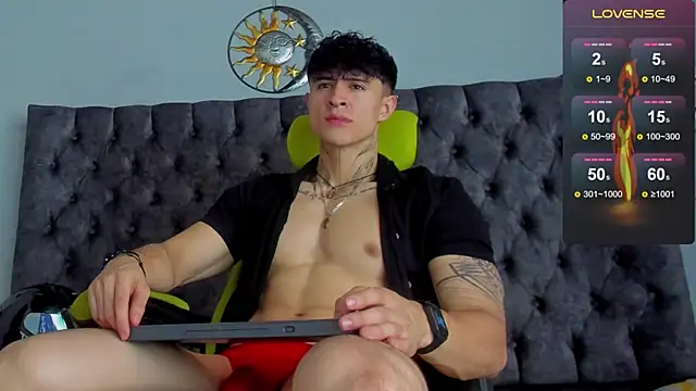 Snapshot of Jeins_carter chatting on December 2024 01:38:02 PM Jeins carter online show from December 2024 01:38:02 PM