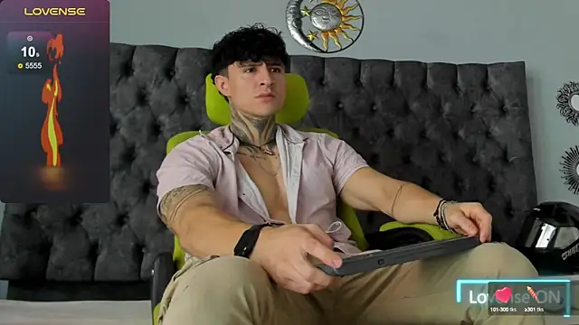 Snapshot of Jeins_carter chatting on February 2025 01:38:02 PM Jeins carter online show from February 2025 01:38:02 PM