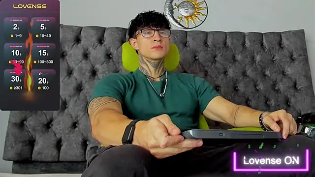 Snapshot of Jeins_carter chatting on February 2025 01:22:01 PM Jeins carter online show from February 2025 01:22:01 PM