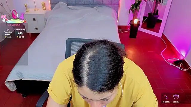 Lana stone  online show from March 2026 03:23:01 AM