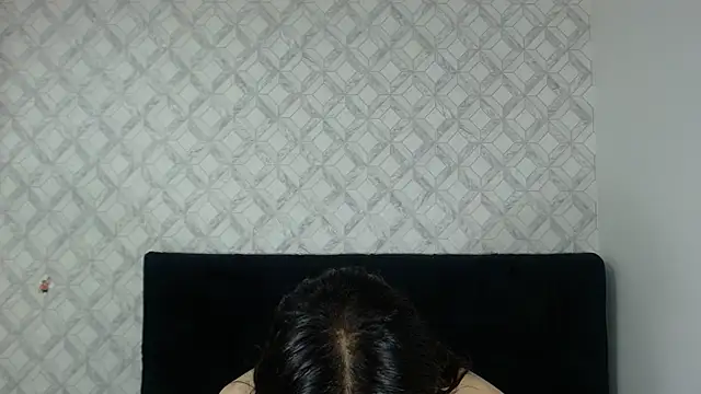 Emma-Wilson online show from February 2025 06:59:01 PM