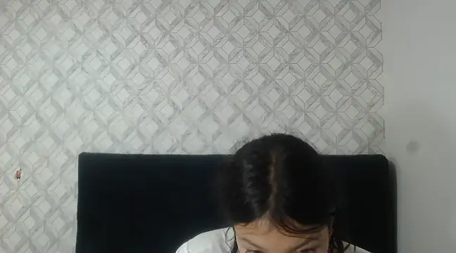 Emma-Wilson online show from February 2025 06:31:02 PM