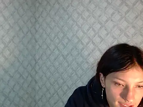 Snapshot of Emma-Wilson chatting on May 2026 03:01:02 AM Emma-Wilson online show from May 2026 03:01:02 AM