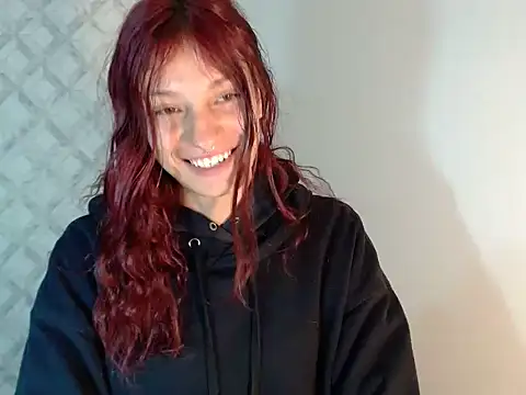 Snapshot of Emma-Wilson chatting on June 2026 03:35:01 PM Emma-Wilson online show from June 2026 03:35:01 PM