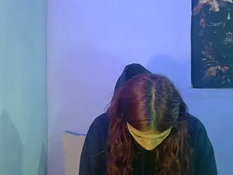 Snapshot of Emma-Wilson chatting on July 2026 01:19:02 AM Emma-Wilson online show from July 2026 01:19:02 AM