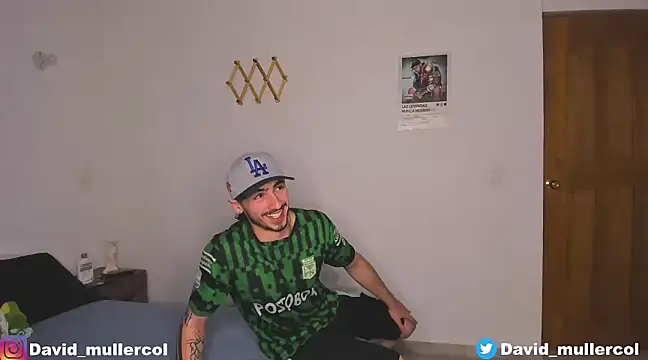 David Brown18 online show from December 2024 01:28:01 AM