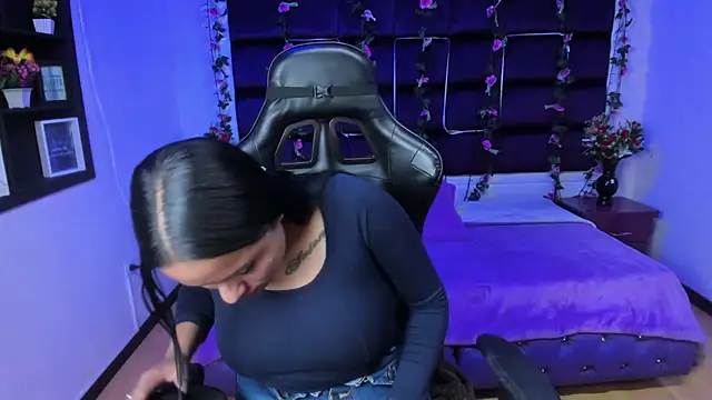 sweelanna   online show from March 2025 07:26:02 AM