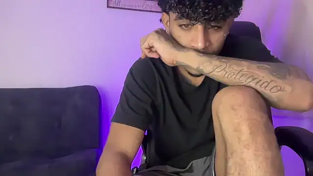 dominic brandd23 online show from March 2026 04:52:01 AM