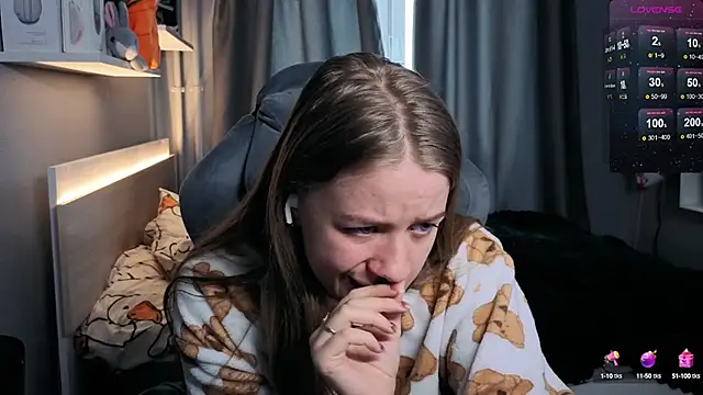 candy maggie online show from March 2025 12:13:01 PM