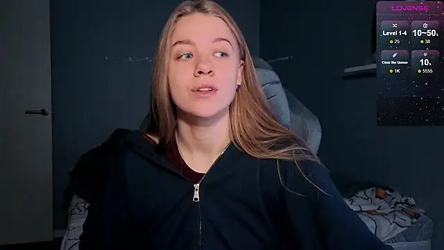 candy maggie online show from October 2025 02:18:02 PM