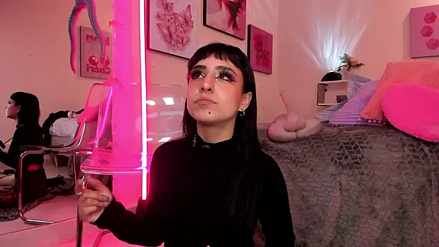 MaveParks  online show from February 2026 12:11:01 PM