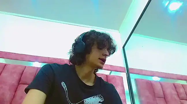 Sr BonnyEthan online show from March 2025 01:51:01 PM