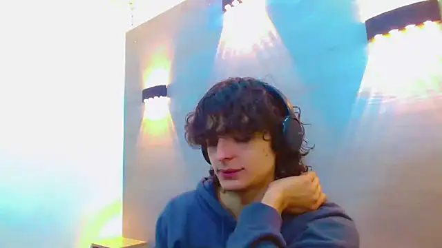 Sr BonnyEthan online show from September 2025 01:56:02 PM