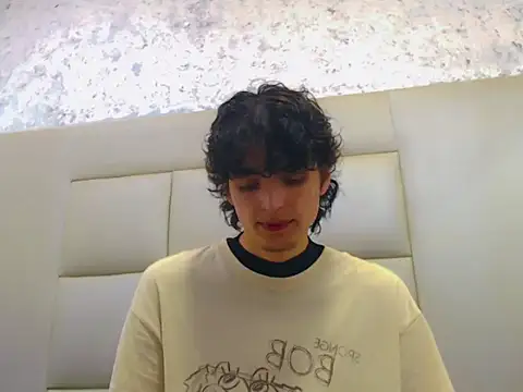 Sr BonnyEthan online show from February 2026 01:26:01 PM