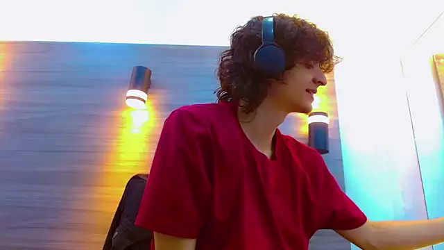 Sr BonnyEthan online show from April 2026 01:04:02 PM