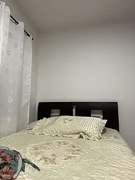 emely sexx20 online show from March 2026 11:33:01 PM