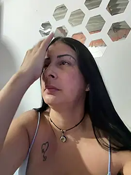 Snapshot of Angelicvill chatting on April 2026 11:15:01 AM Angelicvill online show from April 2026 11:15:01 AM