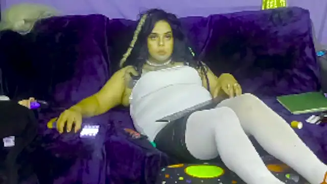 Snapshot of indica310 chatting on March 2025 02:12:02 AM indica310 online show from March 2025 02:12:02 AM