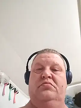 Snapshot of jrsexy83 chatting on March 2025 05:00:02 AM jrsexy83 online show from March 2025 05:00:02 AM