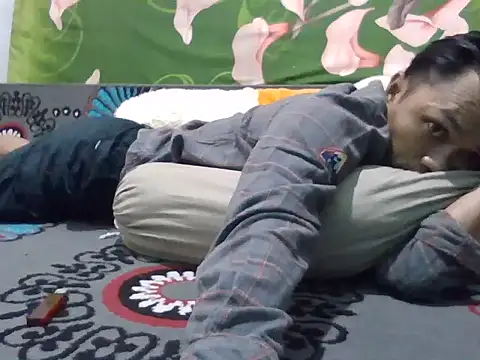 jojokom99 online show from January 2026 10:40:01 AM