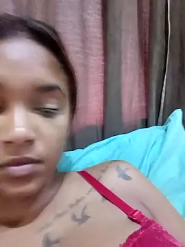 Snapshot of Indianqueen03 chatting on February 2025 12:17:02 PM Indianqueen03 online show from February 2025 12:17:02 PM