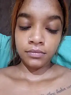 Snapshot of Indianqueen03 chatting on February 2025 09:37:02 PM Indianqueen03 online show from February 2025 09:37:02 PM