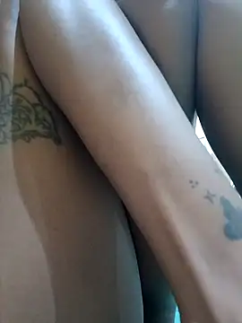 Snapshot of Indianqueen03 chatting on March 2025 01:18:01 PM Indianqueen03 online show from March 2025 01:18:01 PM