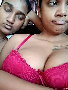 Snapshot of Indianqueen03 chatting on September 2025 11:26:01 AM Indianqueen03 online show from September 2025 11:26:01 AM