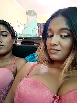 Snapshot of Indianqueen03 chatting on October 2025 01:56:02 PM Indianqueen03 online show from October 2025 01:56:02 PM