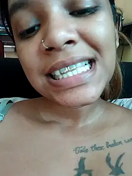 Snapshot of Indianqueen03 chatting on November 2025 11:34:02 AM Indianqueen03 online show from November 2025 11:34:02 AM