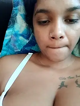 Snapshot of Indianqueen03 chatting on January 2026 01:26:02 PM Indianqueen03 online show from January 2026 01:26:02 PM