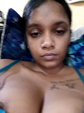 Snapshot of Indianqueen03 chatting on March 2026 07:09:01 PM Indianqueen03 online show from March 2026 07:09:01 PM