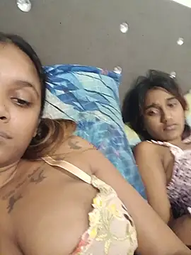 Snapshot of Indianqueen03 chatting on July 2026 11:18:01 PM Indianqueen03 online show from July 2026 11:18:01 PM