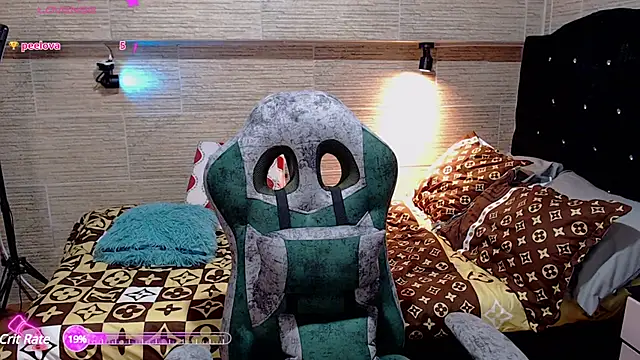 Snapshot of pretty_cristal69 chatting on March 2025 12:37:02 AM pretty cristal69 online show from March 2025 12:37:02 AM