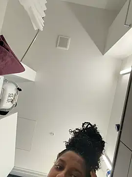 Your Paris online show from April 2026 11:31:01 PM