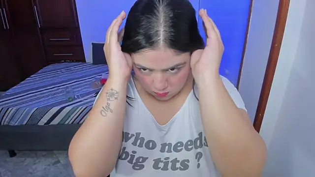 iris torrez  online show from January 2026 01:59:01 PM