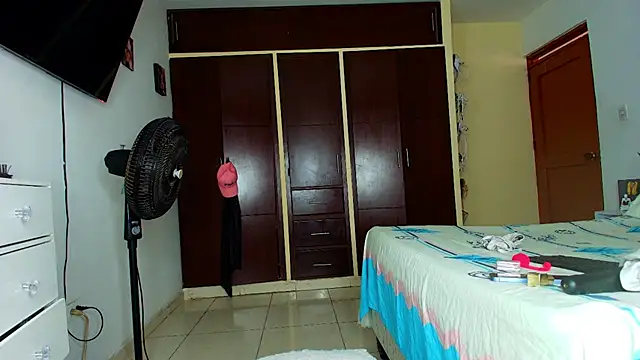 brithanybrown online show from November 2025 03:05:01 PM