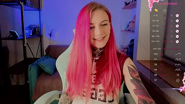 Roxy      online show from November 2025 06:24:02 AM