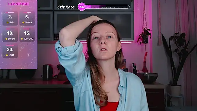 Snapshot of Elly_Helly chatting on September 2025 07:25:02 PM Elly Helly online show from September 2025 07:25:02 PM