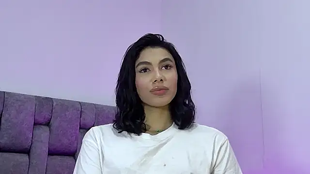 IsabelleFoxx  online show from December 2024 11:00:01 AM