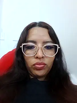 Snapshot of MadelaineJones chatting on May 2026 06:31:01 AM MadelaineJones online show from May 2026 06:31:01 AM