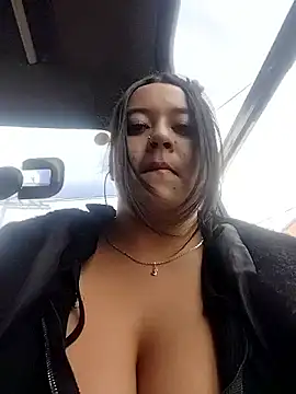 Cristal  04 online show from December 2025 06:58:01 PM