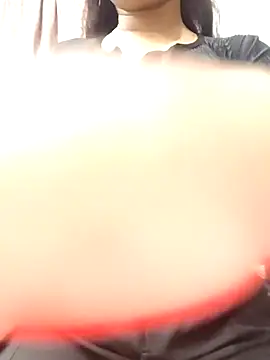 MohiniHott online show from December 2025 06:11:01 AM