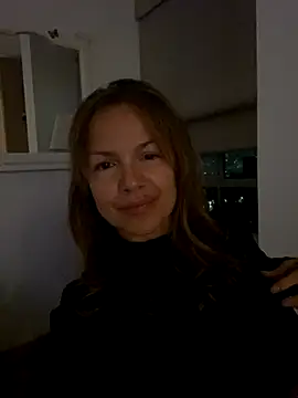 Snapshot of Leyna_liu chatting on October 2025 04:24:02 AM Leyna liu online show from October 2025 04:24:02 AM