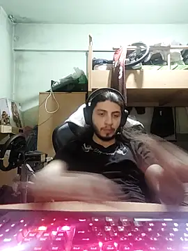 kleineid77 online show from April 2026 07:14:01 PM