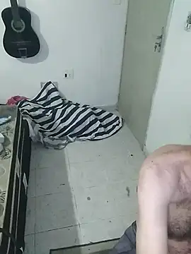 Snapshot of pikalindaxx chatting on February 2026 09:32:01 PM pikalindaxx online show from February 2026 09:32:01 PM