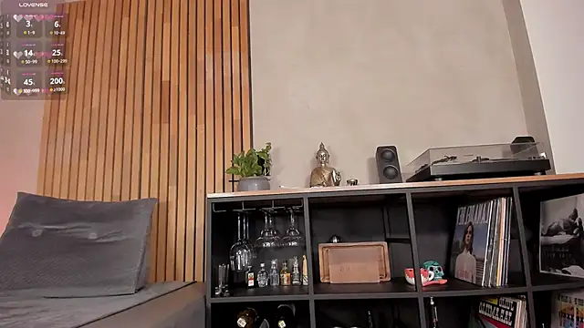 honeyhot69   online show from March 2026 12:09:01 PM