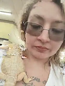 xWhoreAbleX Pika online show from February 2025 09:20:02 PM